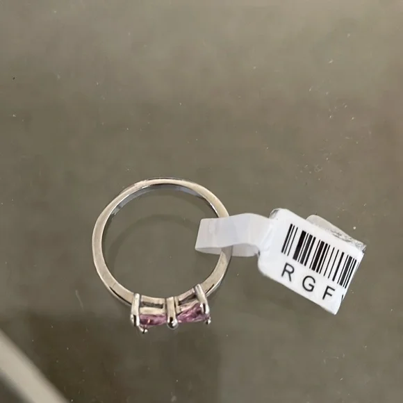 Bow Ring with pink sapphires Size 6 - Picture 4 of 4